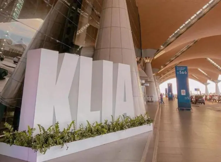 New Chic Cosy Sepang Klia Klia2 5-7 Pax Apartment Malaysia