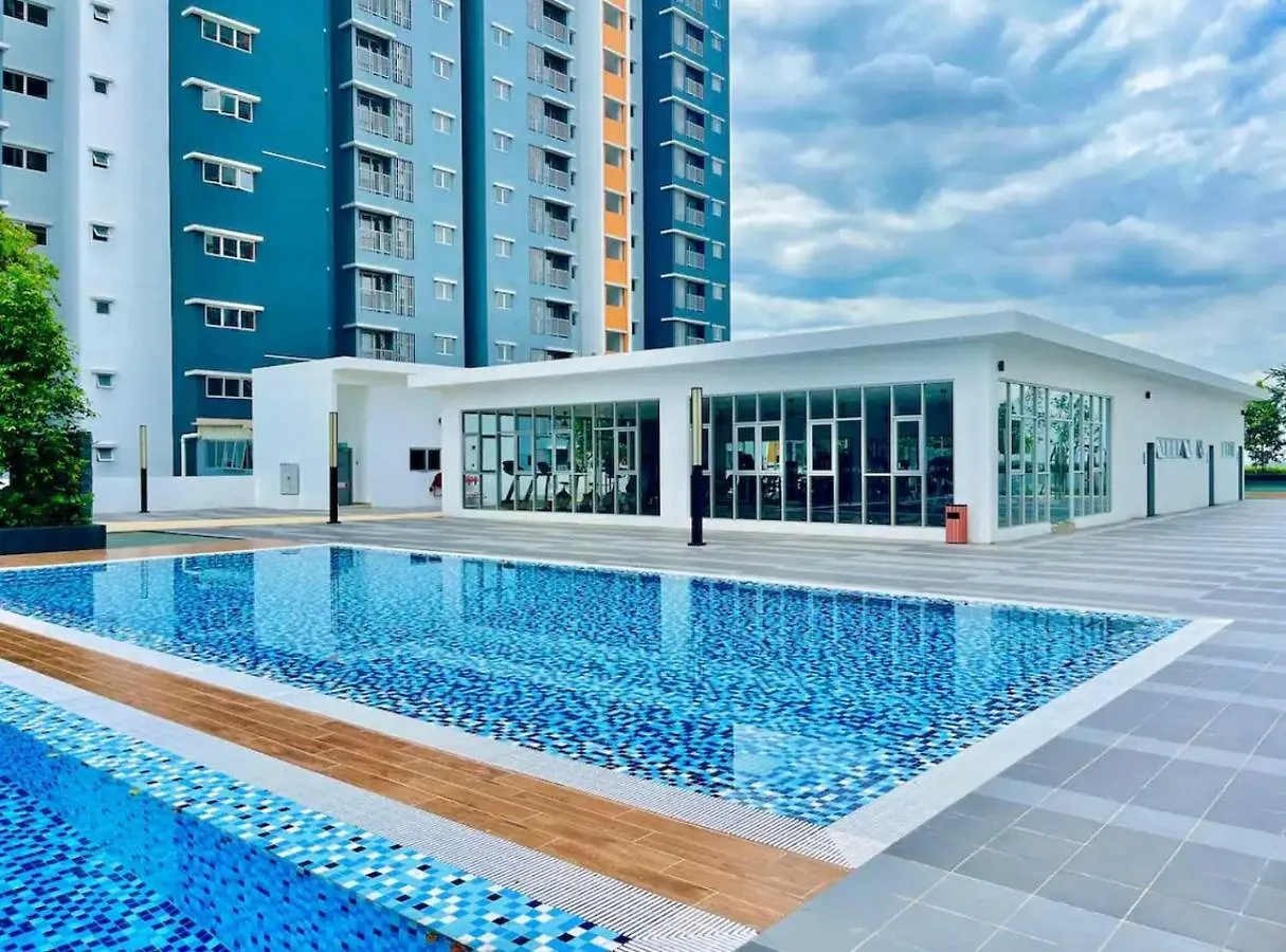 New Chic Cosy Sepang Klia Klia2 5-7 Pax Apartment Malaysia