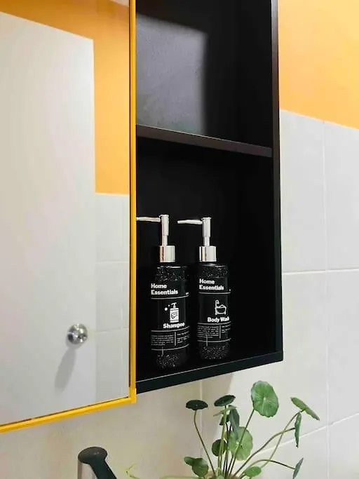 New Chic Cosy Sepang Klia Klia2 5-7 Pax Apartment