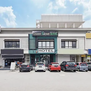 Oyo 90399 Green Syariah Сепанг