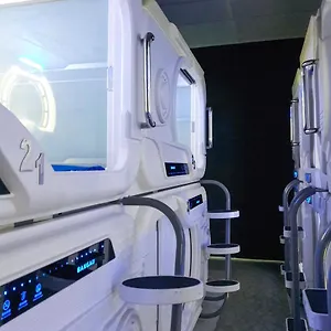 Bangau - Short Term Rest Area Capsule Сепанг